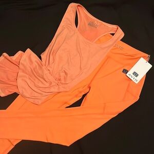 AVID GEAR LEGGINGS & top too ! A fusion coral color !!